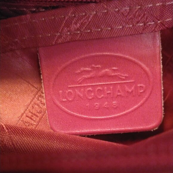 Longchamp Hobo Bag in Pink Pebbled Leather, EUC - Picture 13 of 13